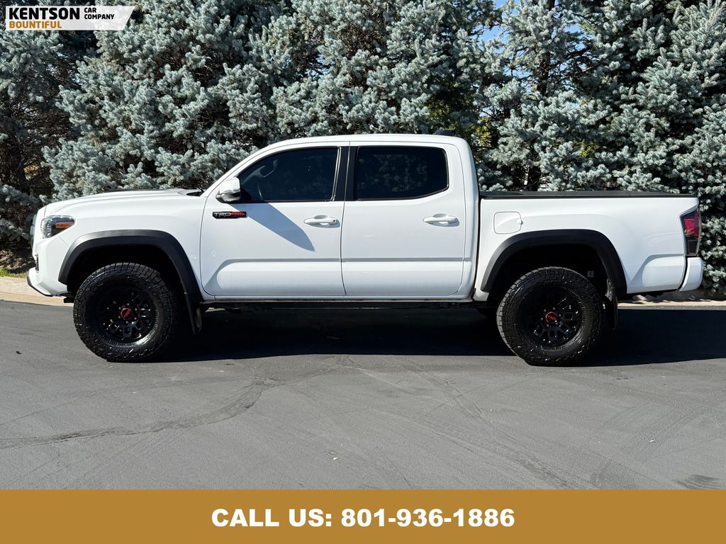 2019 Toyota Tacoma TRD Pro photo 4