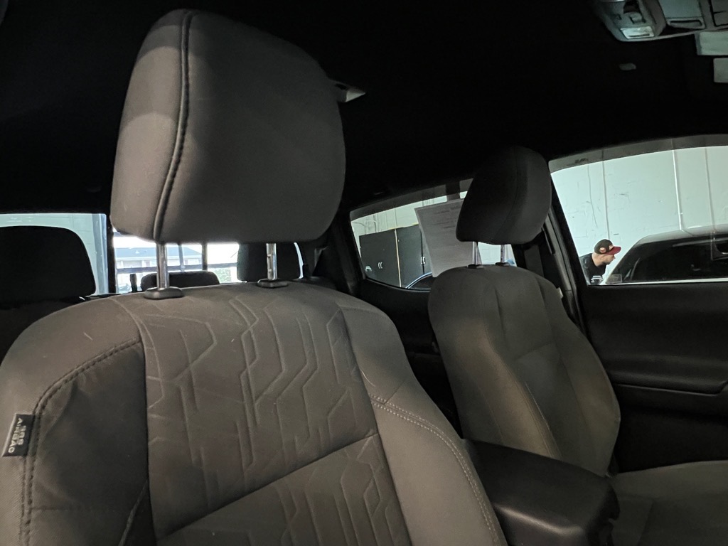 2019 Toyota Tacoma TRD Sport photo 15