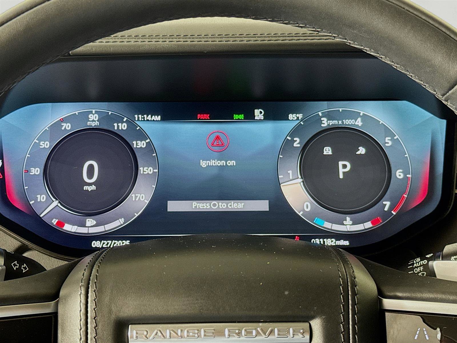 2022 Land Rover Range Rover SE photo 10