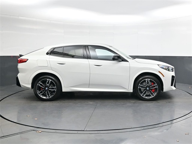 2025 Bmw X2 xDrive28i photo 2