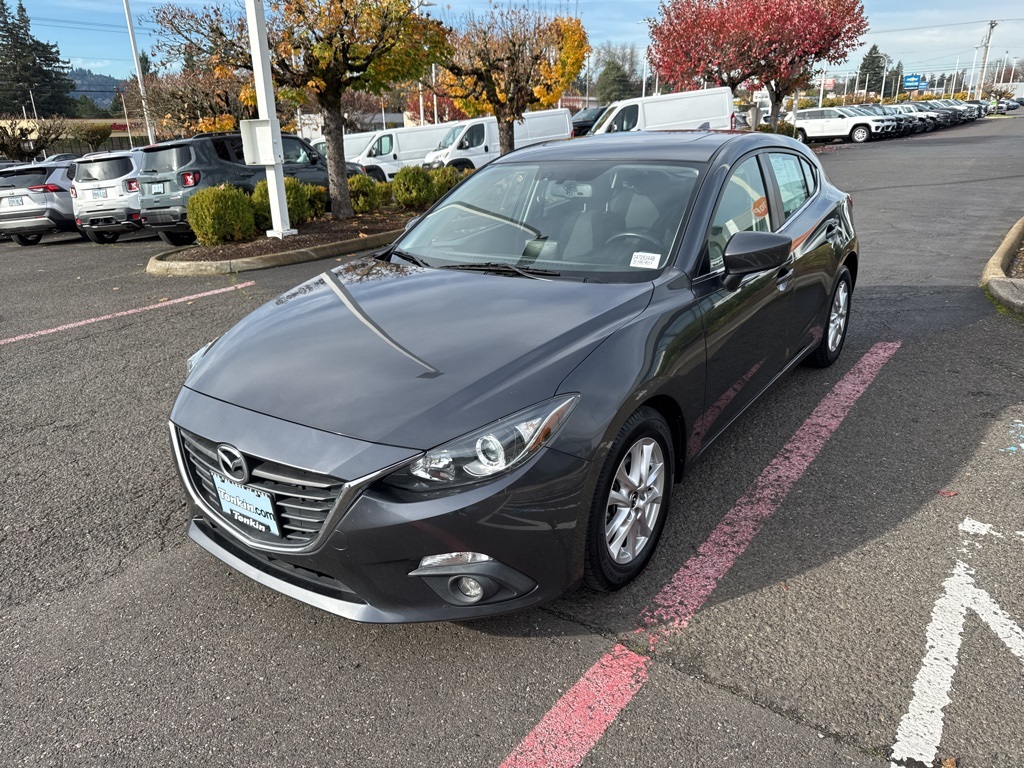 2016 Mazda Mazda3 Grand Touring photo 2