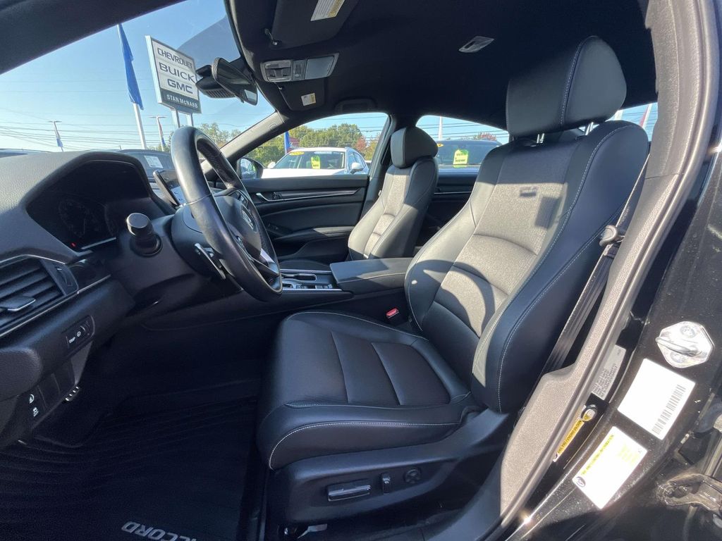 2022 Honda Accord Sport 1.5T photo 11