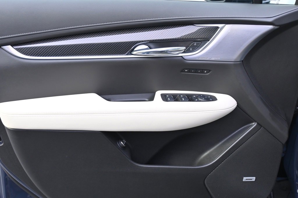 2025 Cadillac XT6 Sport photo 20