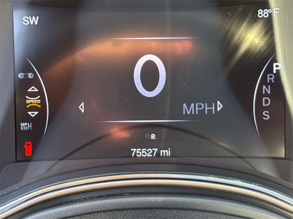 2014 Jeep Grand Cherokee Overland photo 24