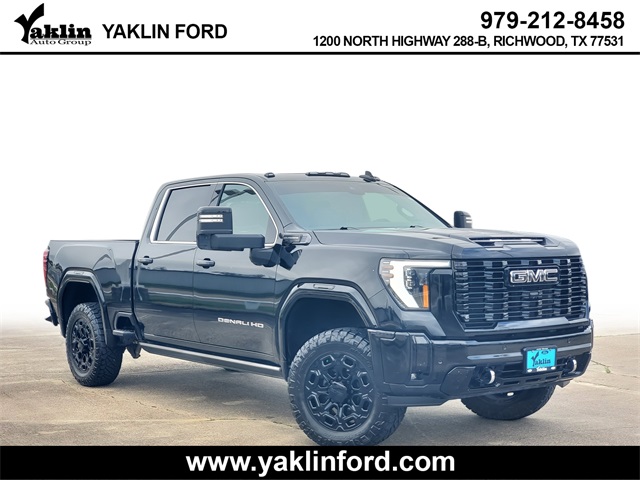 2024 GMC Sierra 2500HD Denali Ultimate's photo