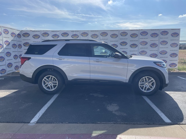 2026 Ford Explorer's photo