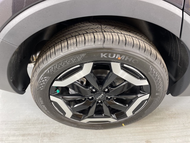 2025 Kia Telluride S photo 7
