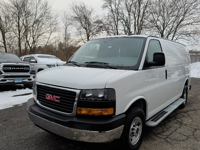 2024 GMC Savana Cargo Work Van's photo