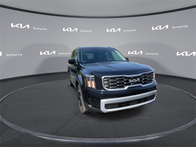 2025 Kia Telluride S photo 2