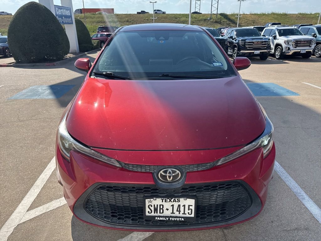 2020 Toyota Corolla LE photo 2