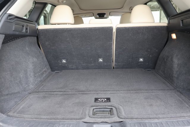 2021 Infiniti QX50 Luxe photo 17