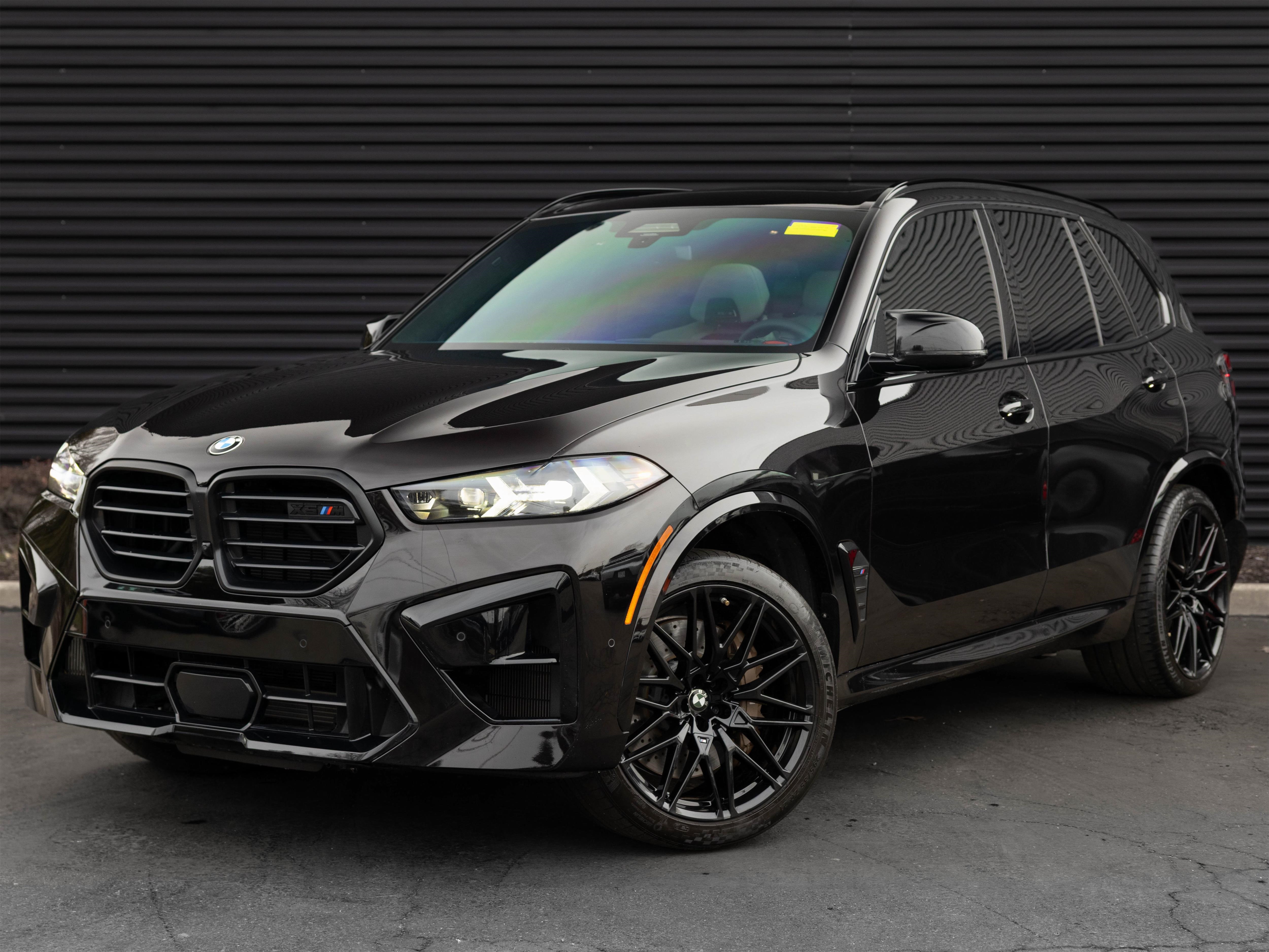 2025 BMW X5 M X5 M's photo