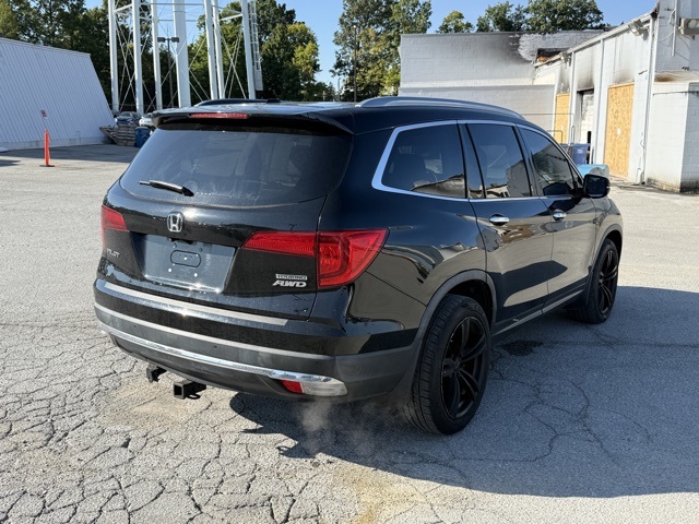 2018 Honda Pilot Touring photo 5