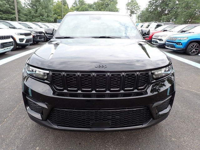 2025 Jeep Grand Cherokee Altitude X photo 9