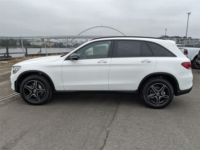 2022 Mercedes Benz GLC 300 4MATIC photo 3