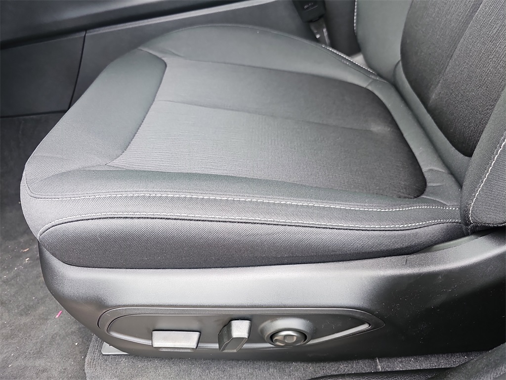 2025 Jeep Grand Cherokee Laredo photo 27
