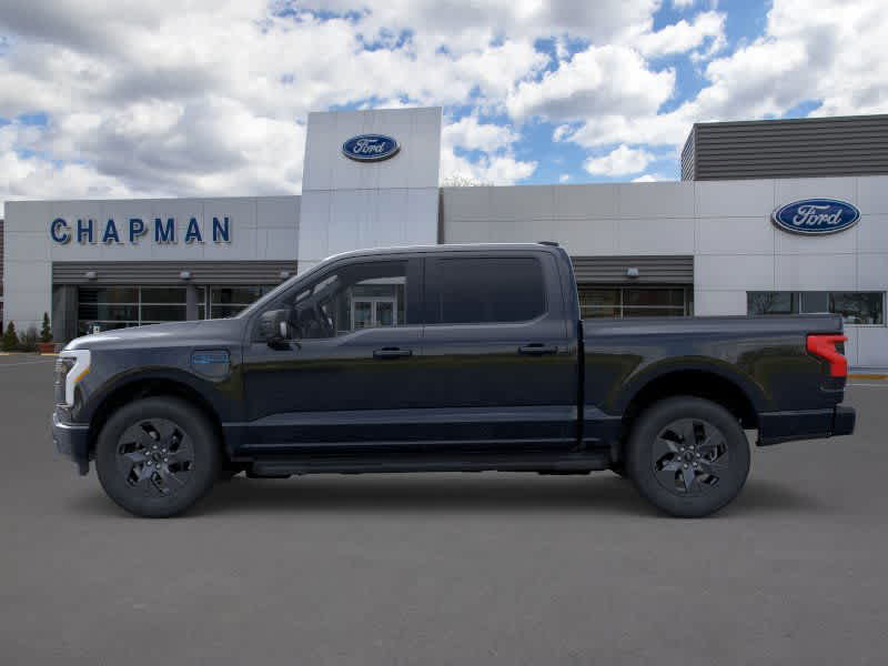 2025 Ford F-150 Lightning photo 2