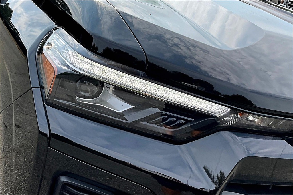 2023 Chevrolet Colorado Z71 photo 28