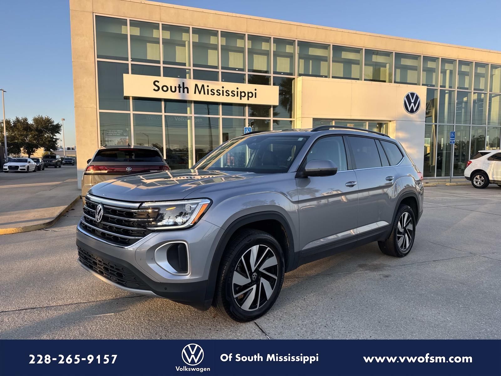 2025 Volkswagen Atlas SE w/Tech's photo
