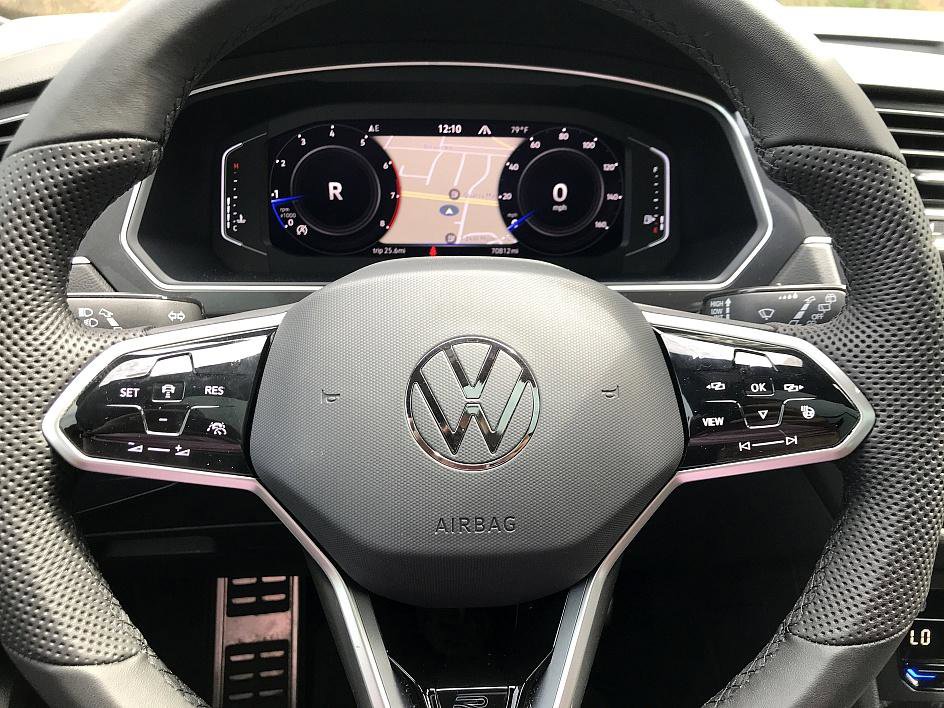 2022 Volkswagen Tiguan SEL Premium R-Line photo 20