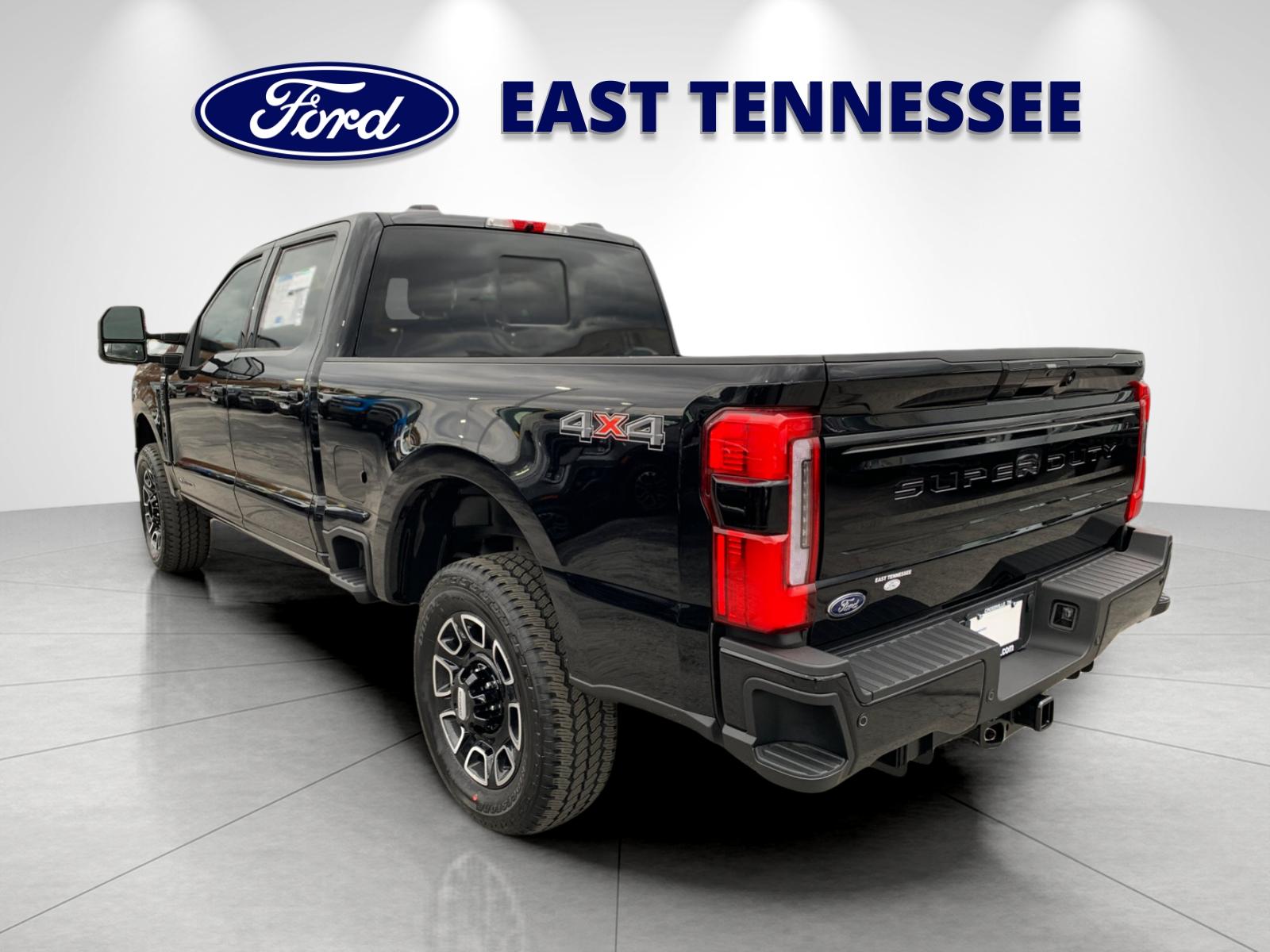 2026 Ford F-250 Platinum photo 4