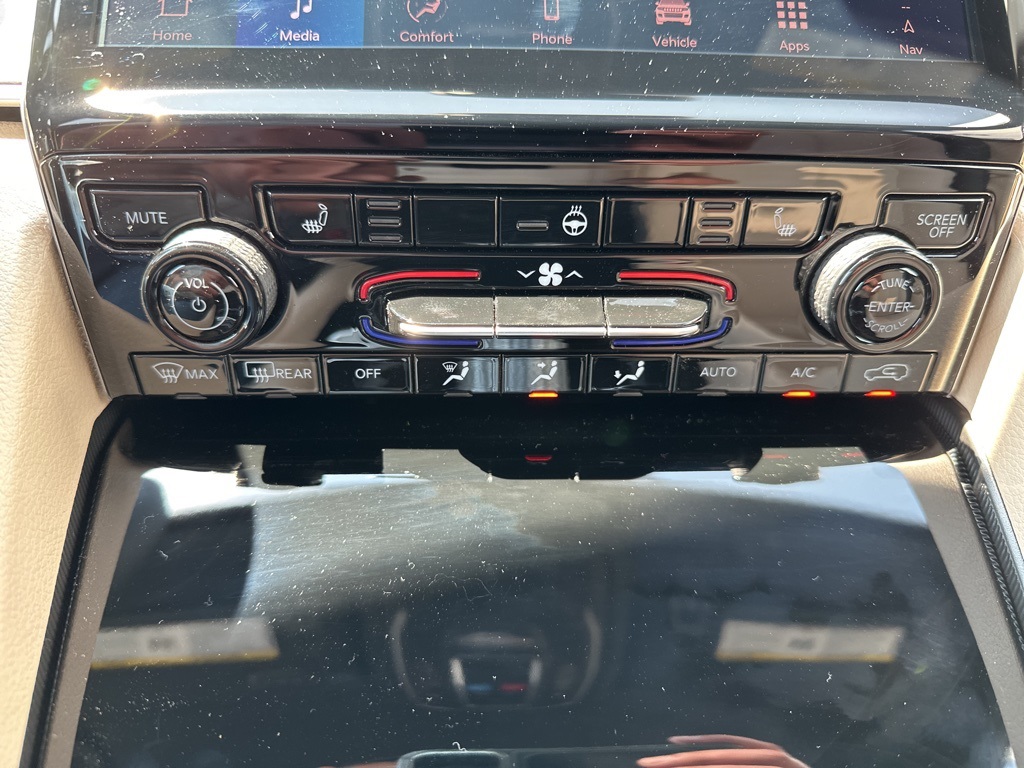 2025 Jeep Grand Cherokee Limited photo 16