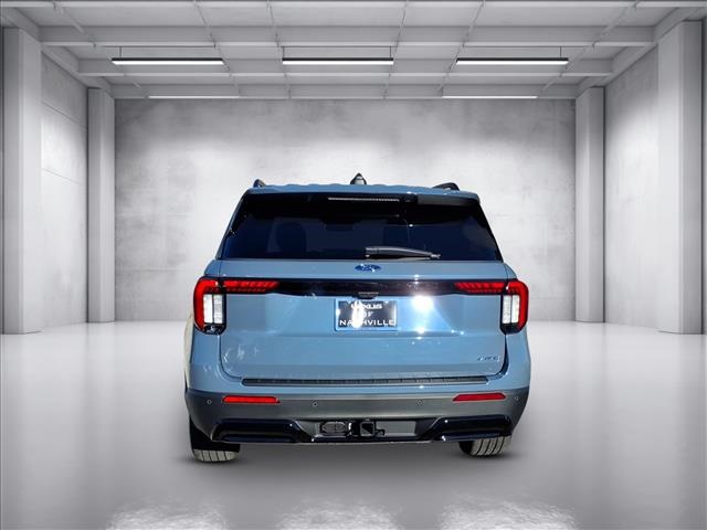 2025 Ford Explorer ST-Line photo 3