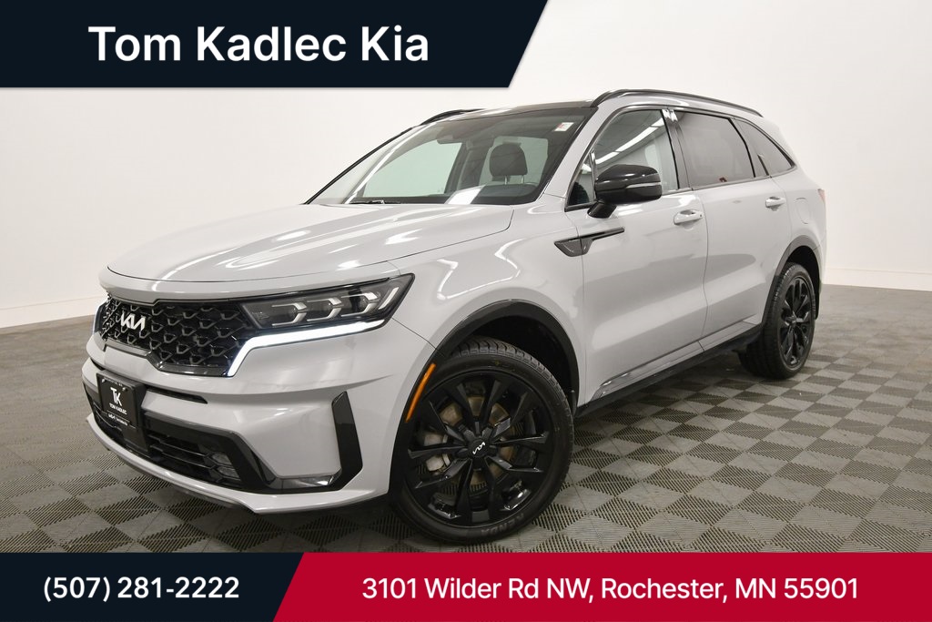 2023 Kia Sorento SX's photo