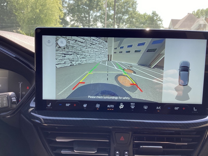 2025 Ford Escape Hybrid ST-Line Select photo 35