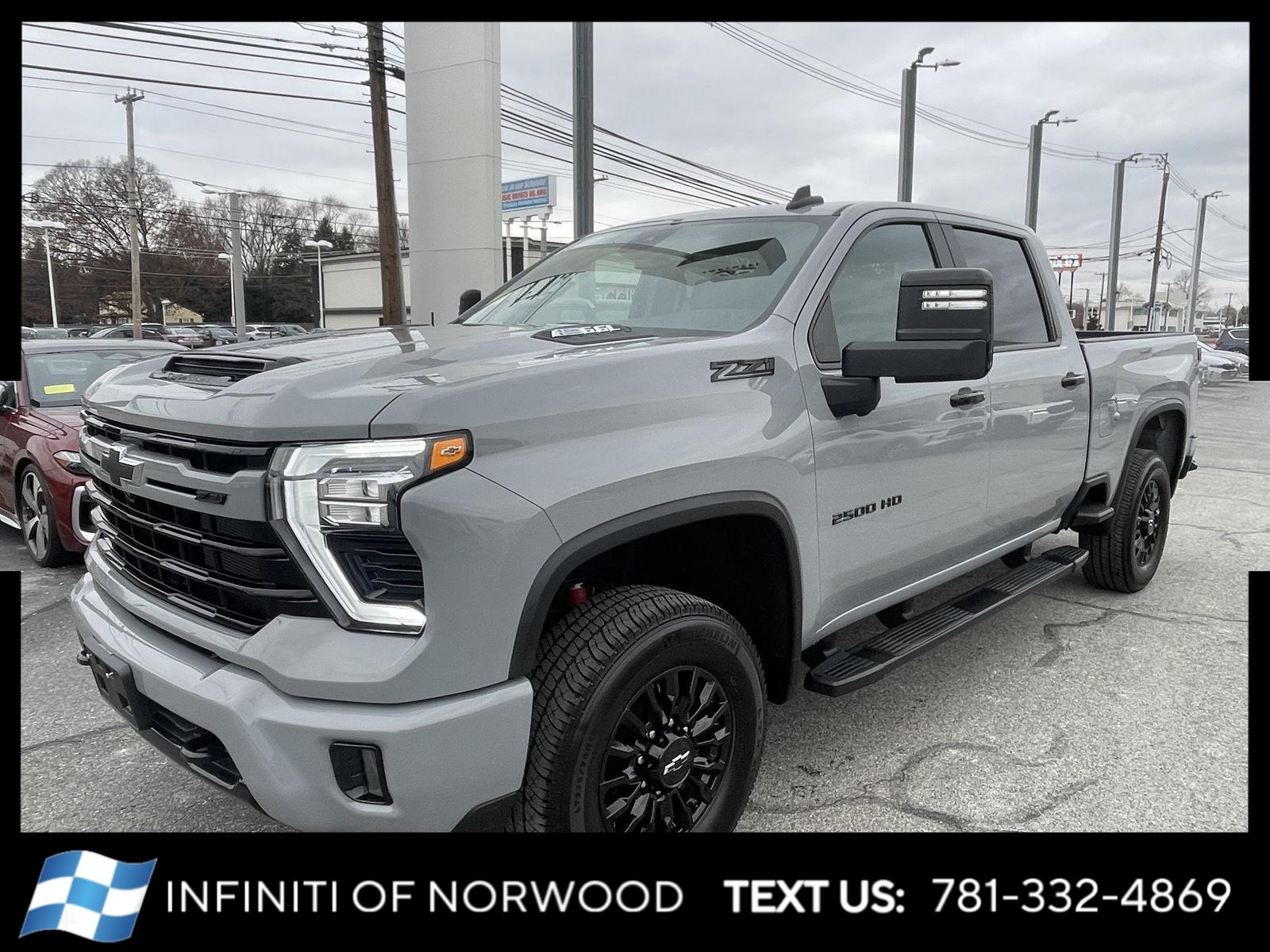 2024 Chevrolet Silverado 2500HD LT's photo