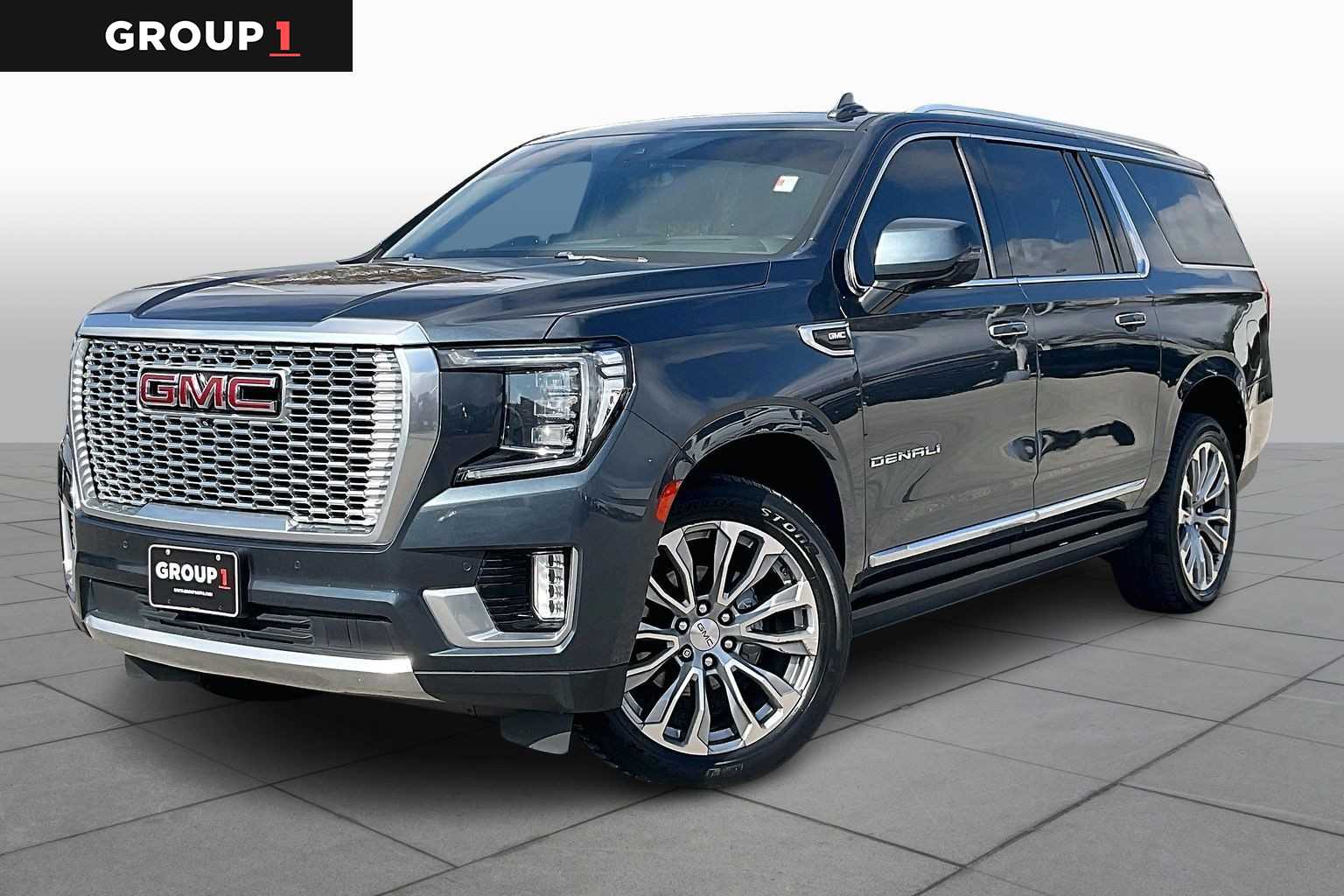 2021 GMC Yukon XL Denali's photo