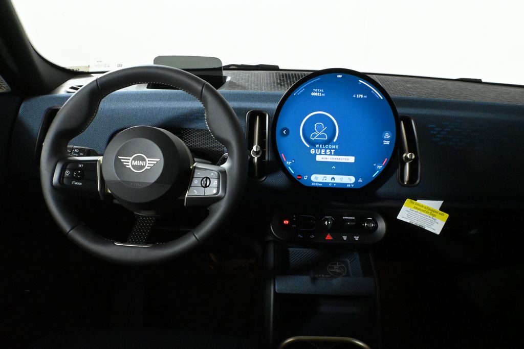 2025 Mini Countryman SE ALL4 photo 3