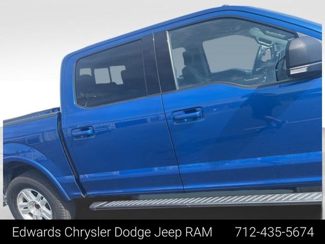 2017 Ford F-150 XLT photo 9
