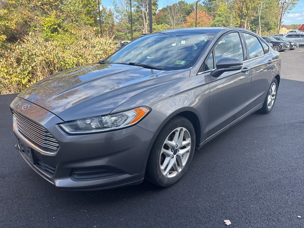 2014 Ford Fusion SE photo 3