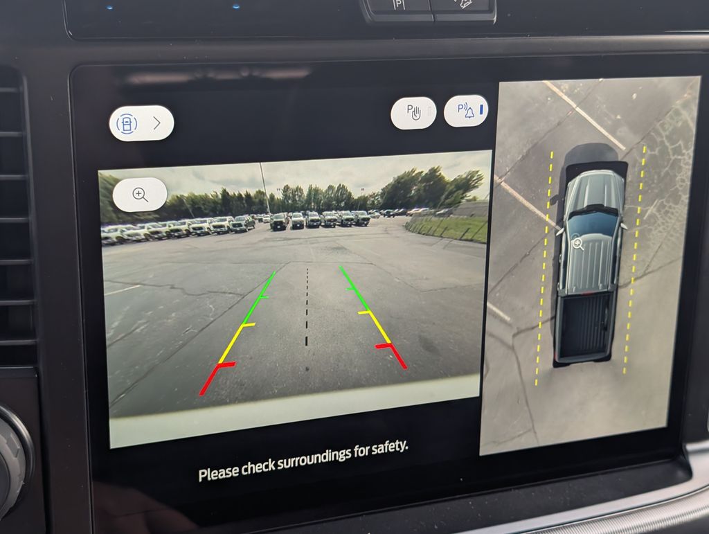 2025 Ford F-150 Lariat photo 13