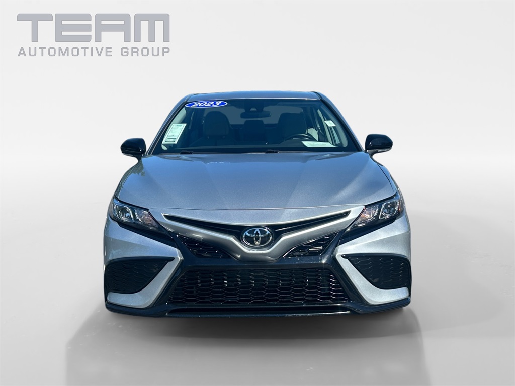 2023 Toyota Camry SE photo 2