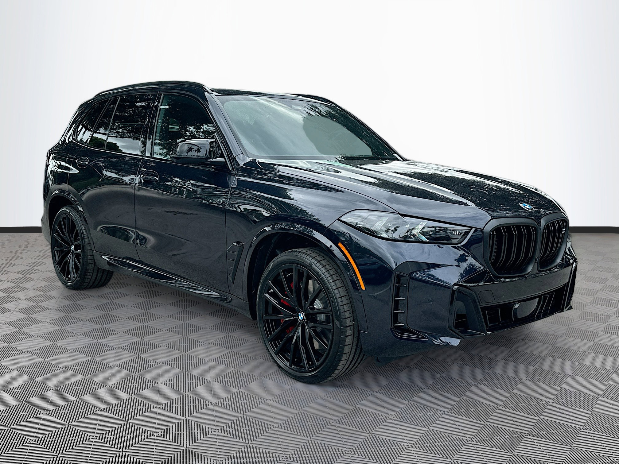 2026 BMW X5 M60i's photo