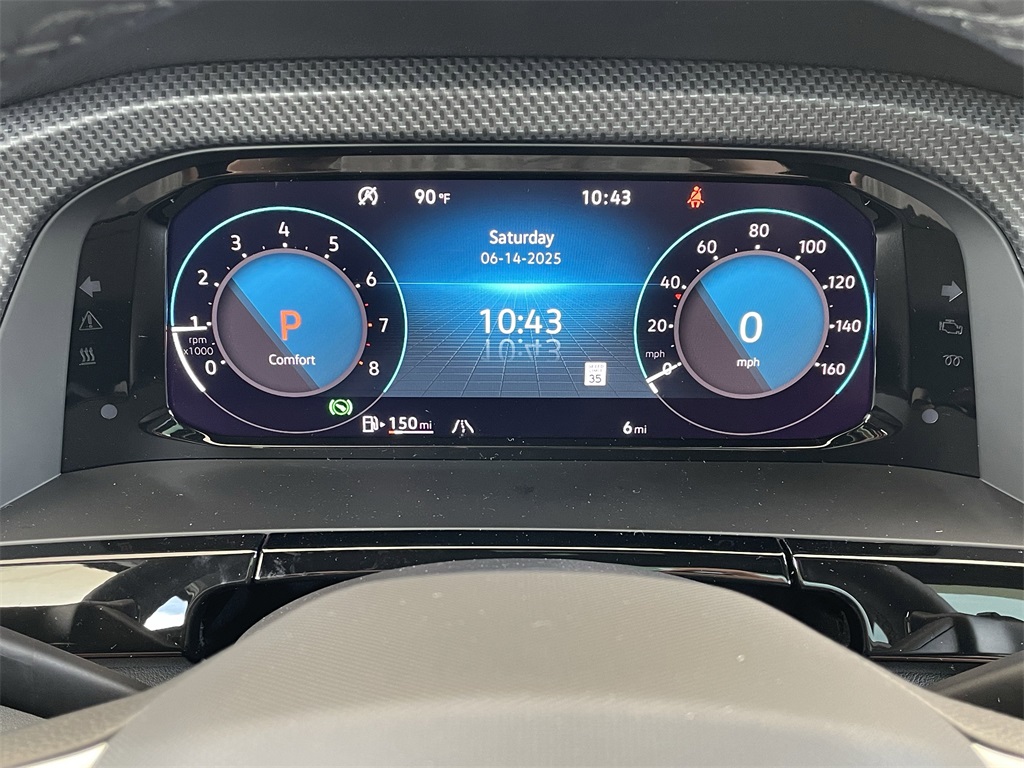 2025 Volkswagen Atlas Cross Sport SEL R-Line photo 40