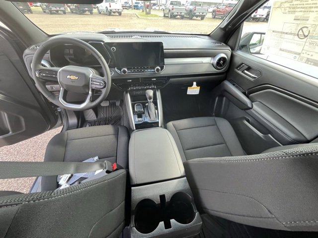 2026 Chevrolet Colorado LT photo 11