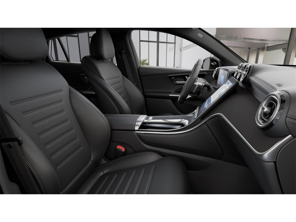 2025 Mercedes Benz GLC 300 4MATIC photo 4