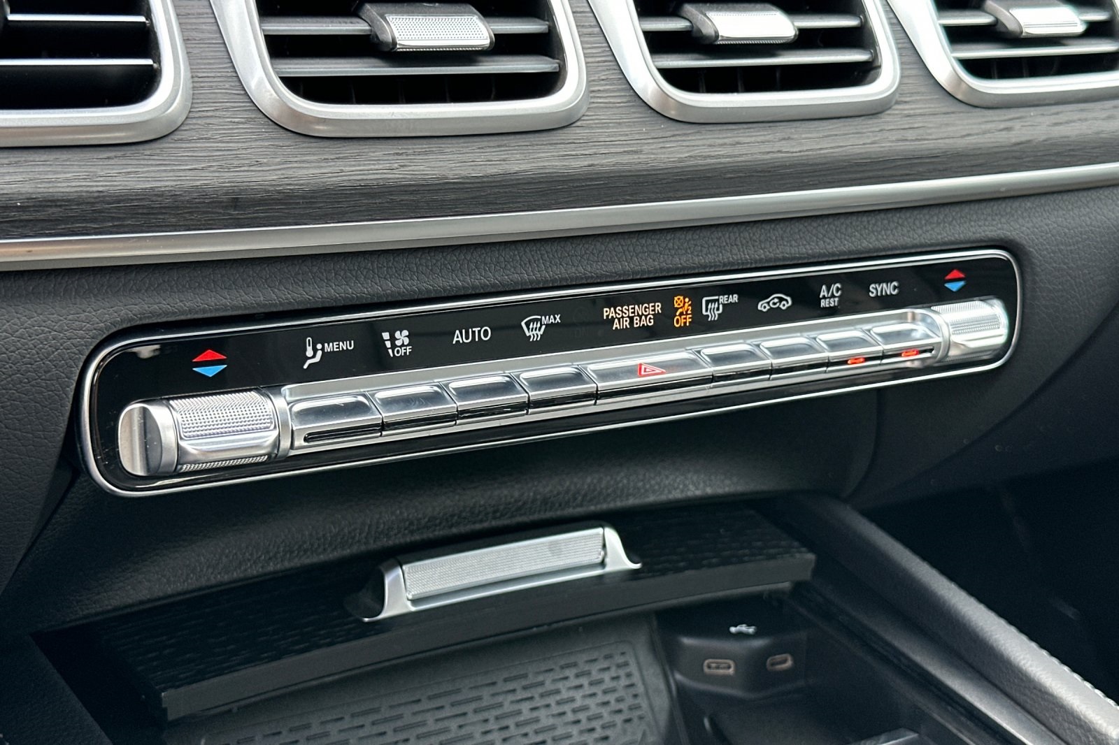 2024 Mercedes Benz GLE 450 4MATIC photo 24