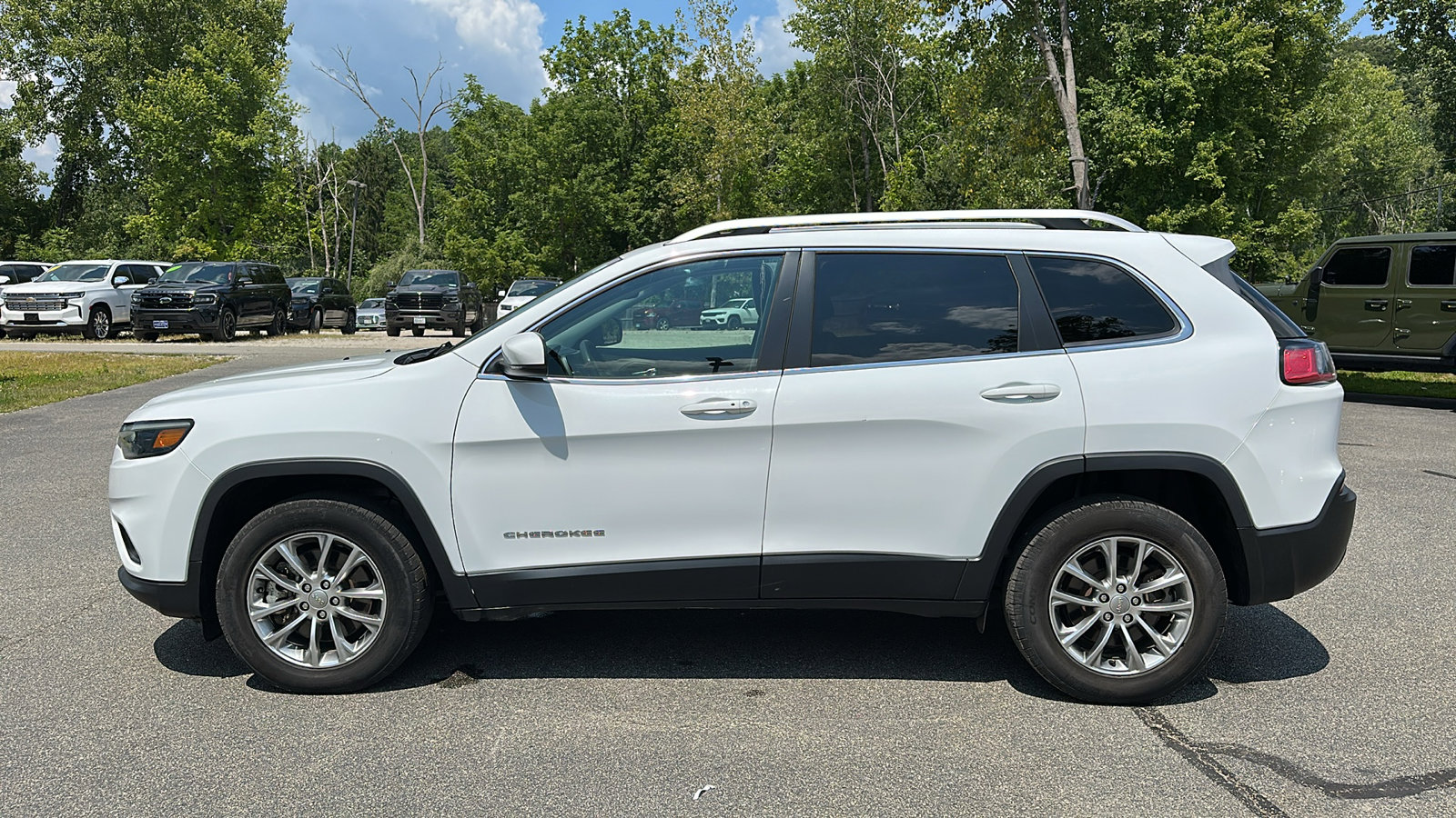 2021 Jeep Cherokee Latitude Lux photo 7