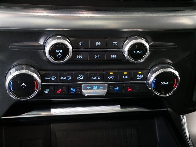 2022 Ford F-150 Lariat photo 21
