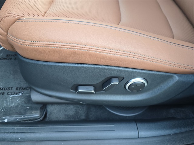 2026 Genesis GV70 2.5T Advanced photo 12