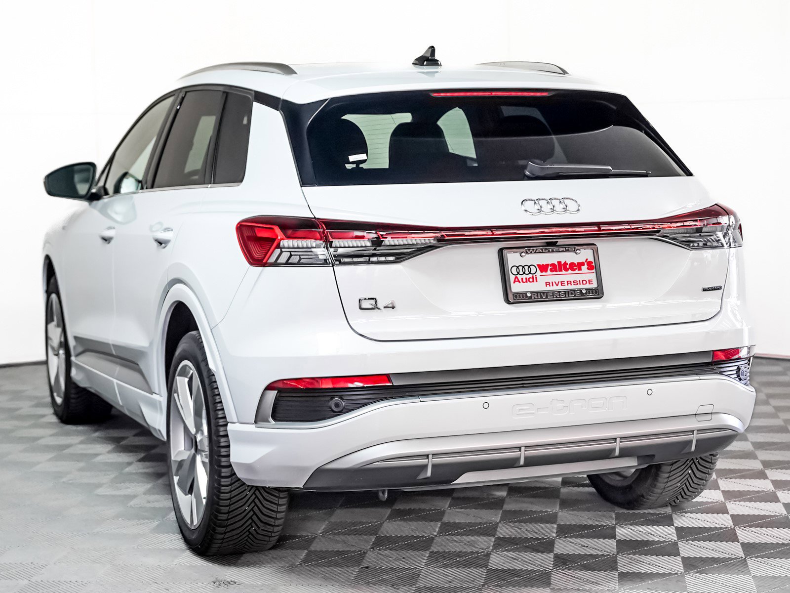 Used 2023 Glacier White Metallic Audi Premium image 2