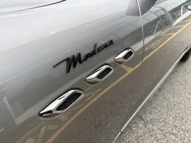 2022 Maserati Levante Modena photo 4