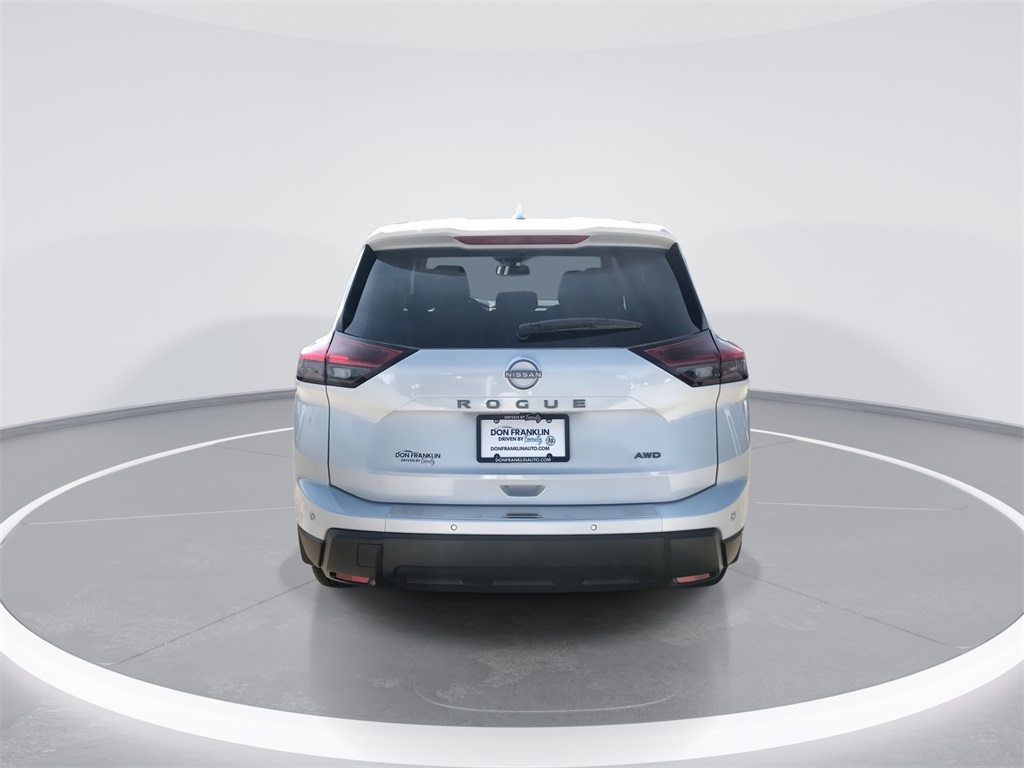 2026 Nissan Rogue SV photo 7