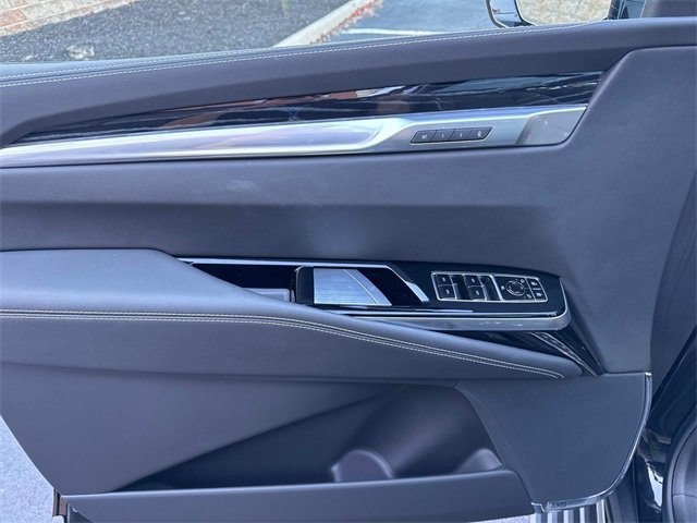 2025 Cadillac Escalade Sport photo 16