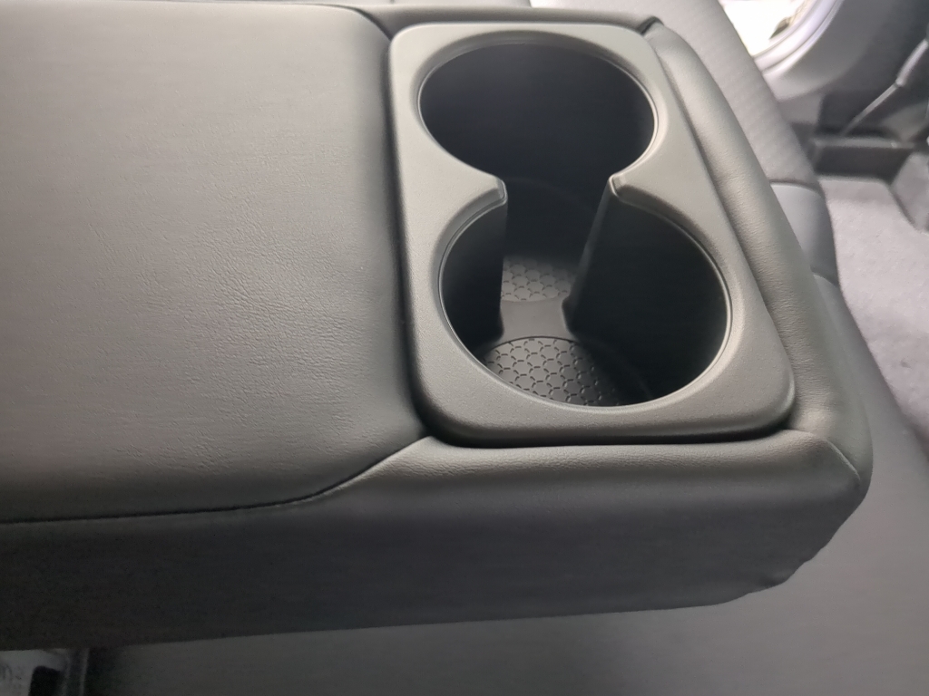 2026 Nissan Rogue SV photo 21