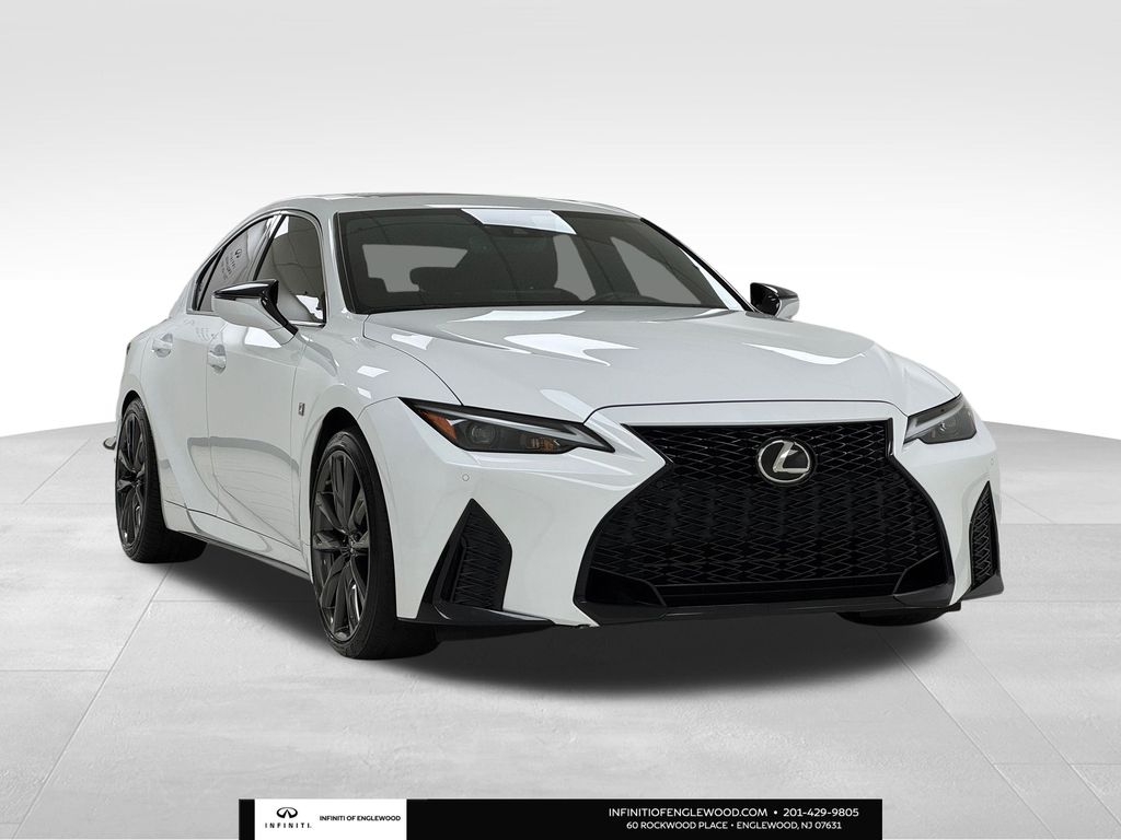 2022 Lexus IS 350 F SPORT's photo